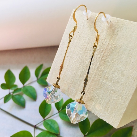 12K Gold Filled Posts Iridescent Crystal Bean Minimalist Dangle Earrings - Picture 4 of 7